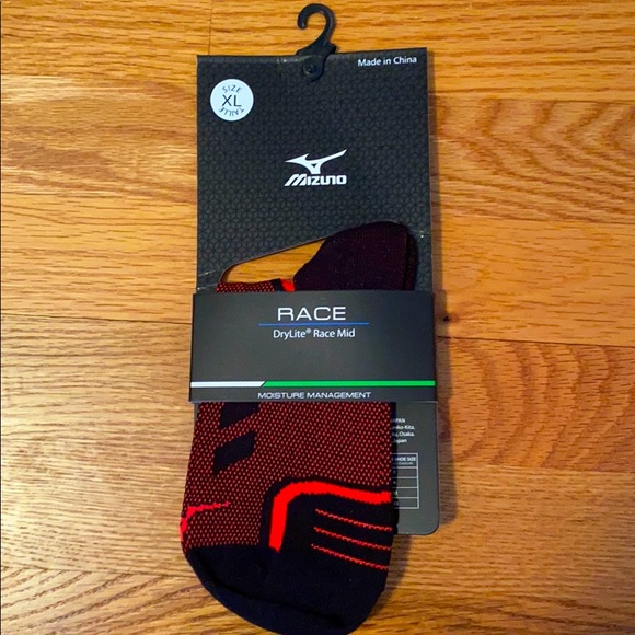 🎈NEW PINK Running Drylite Comfort Low Socks🌿 - Picture 2 of 7